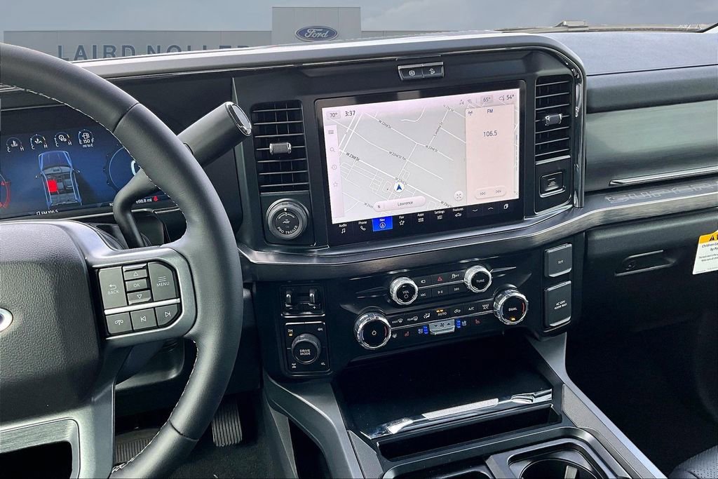 New 2026 Ford F250 Lariat w/ Black Appearance Package image 7