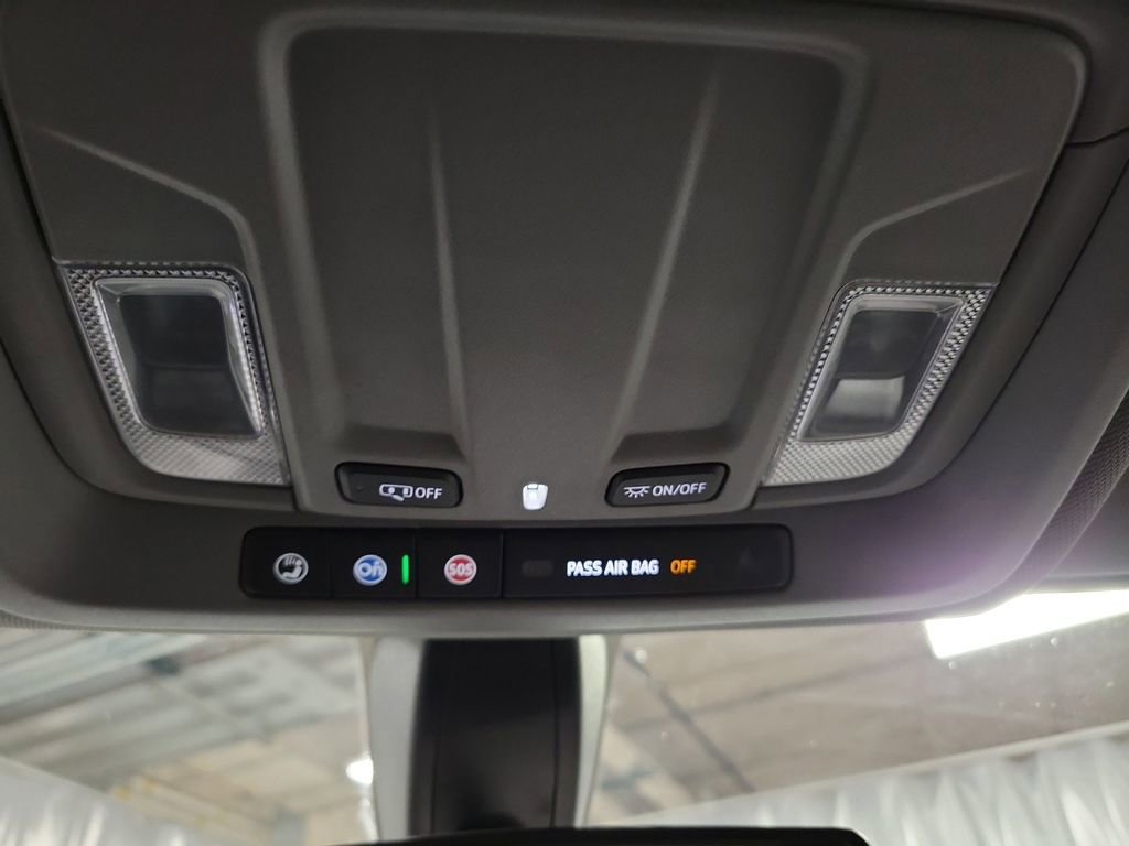 Used 2021 Chevrolet Silverado 1500 Custom w/ LPO, Dark Essentials Package image 18