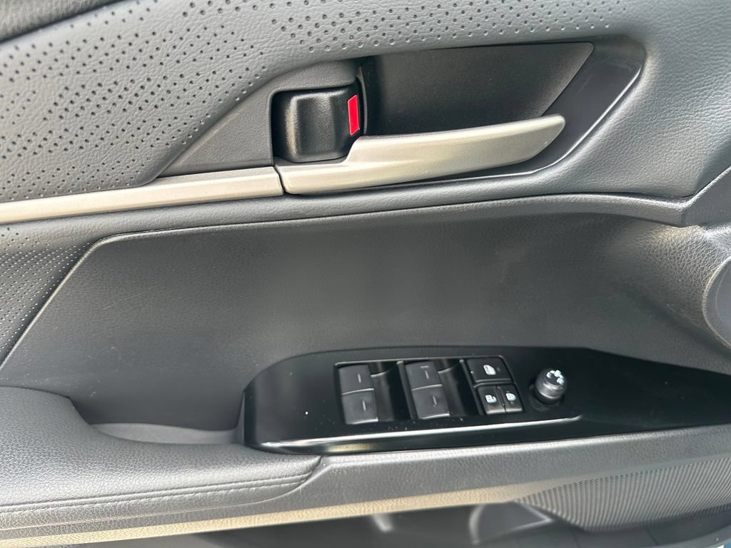 Used 2025 Toyota Camry XSE w/ Premium Package FWD image 12