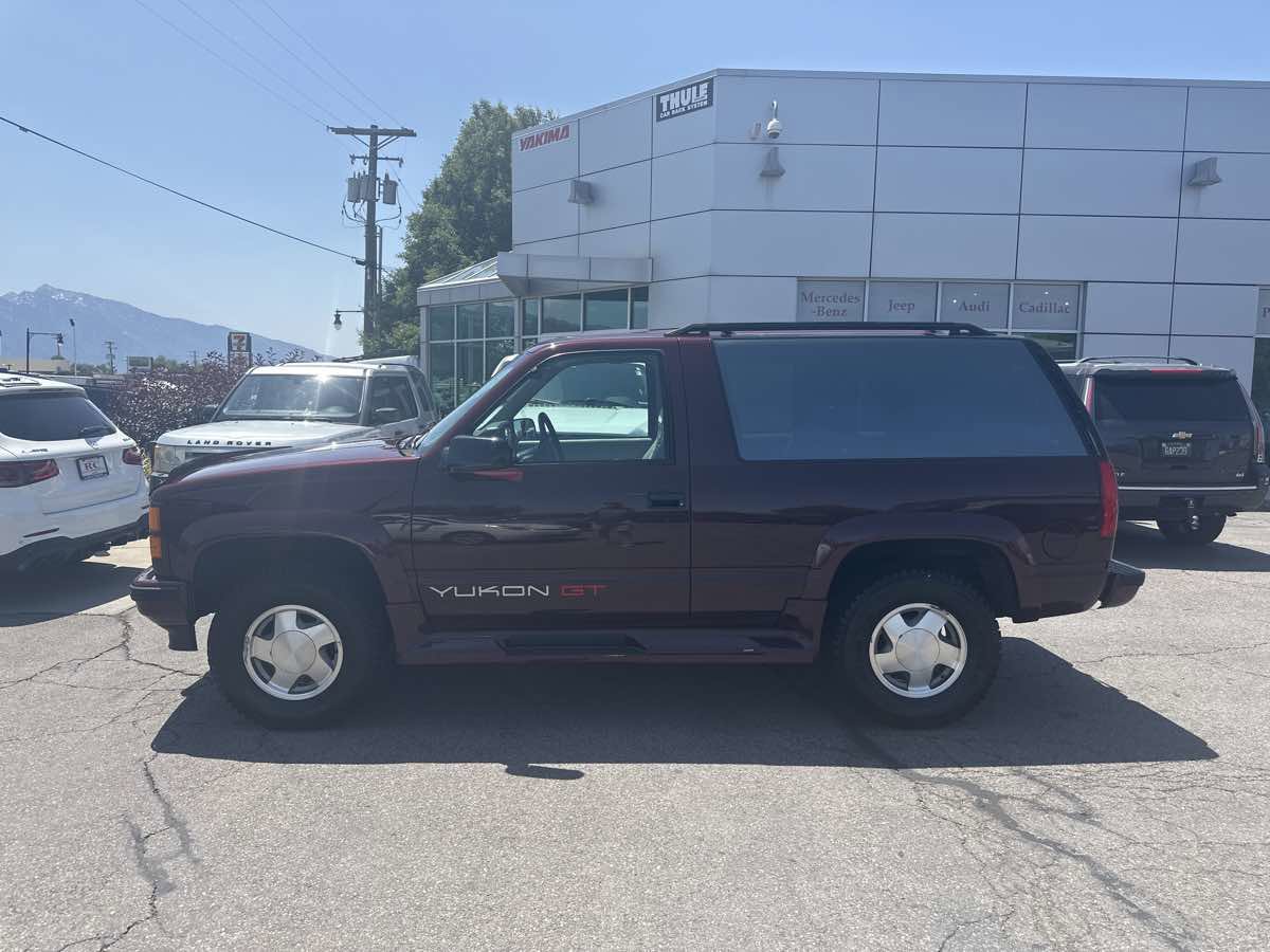 Used 1994 GMC Yukon 4WD 2-Door image 9