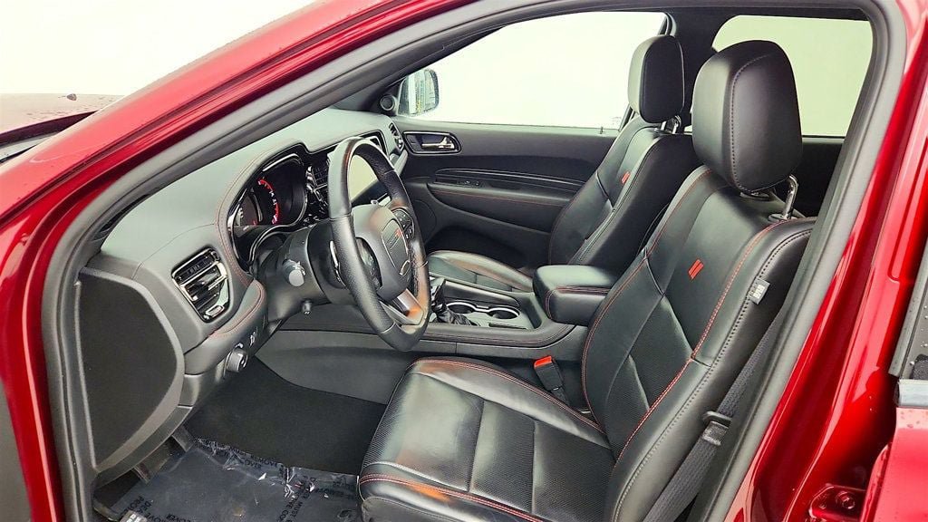 Used 2023 Dodge Durango GT AWD/4WD image 12