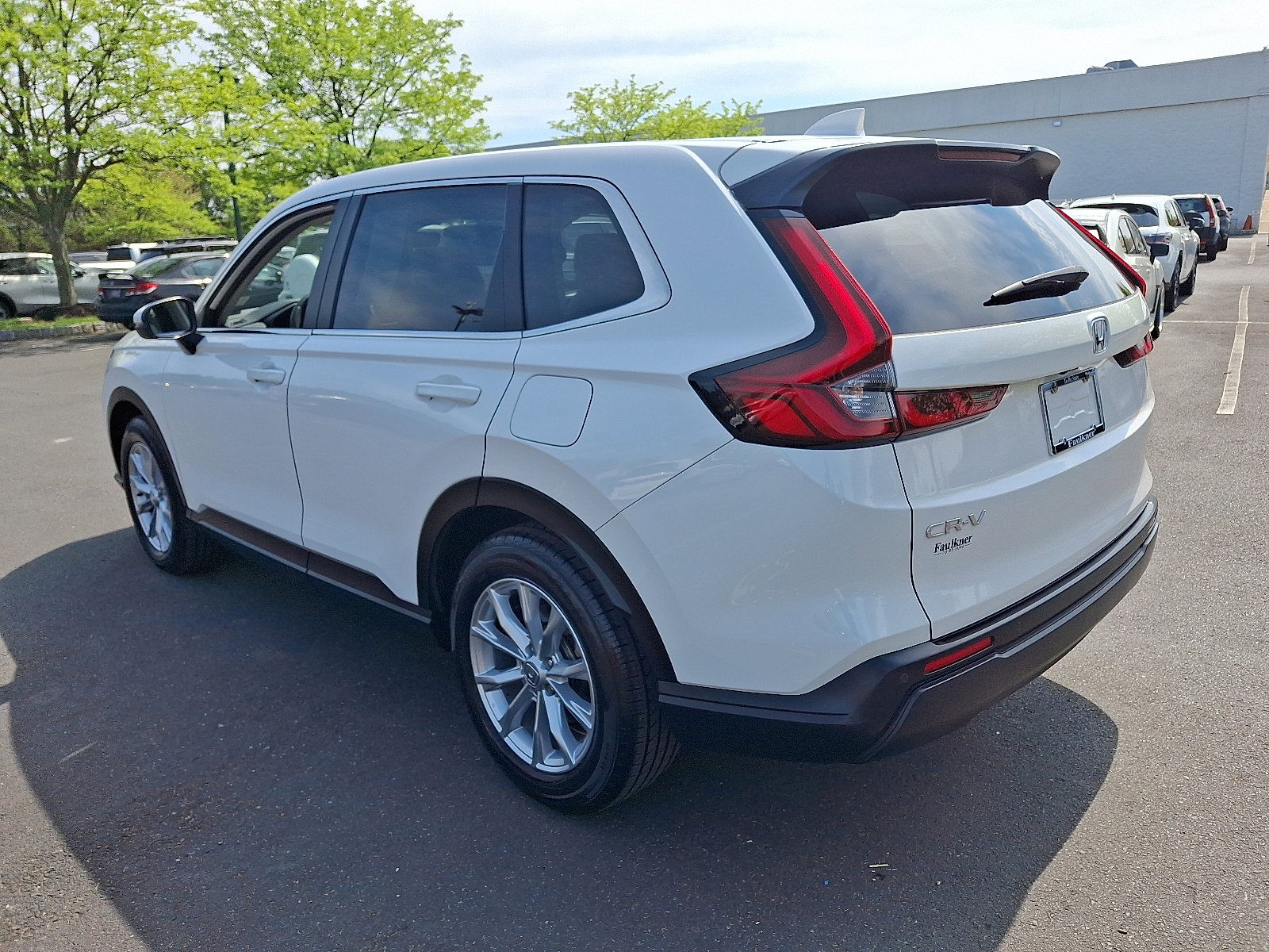Used 2024 Honda CR-V EX-L image 4