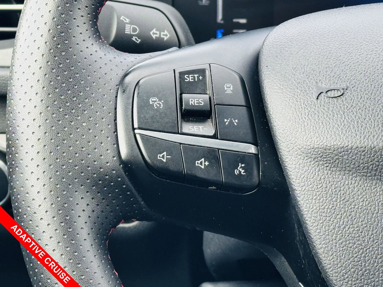 Used 2024 Ford Escape ST-Line w/ Tech Pack #1 image 11