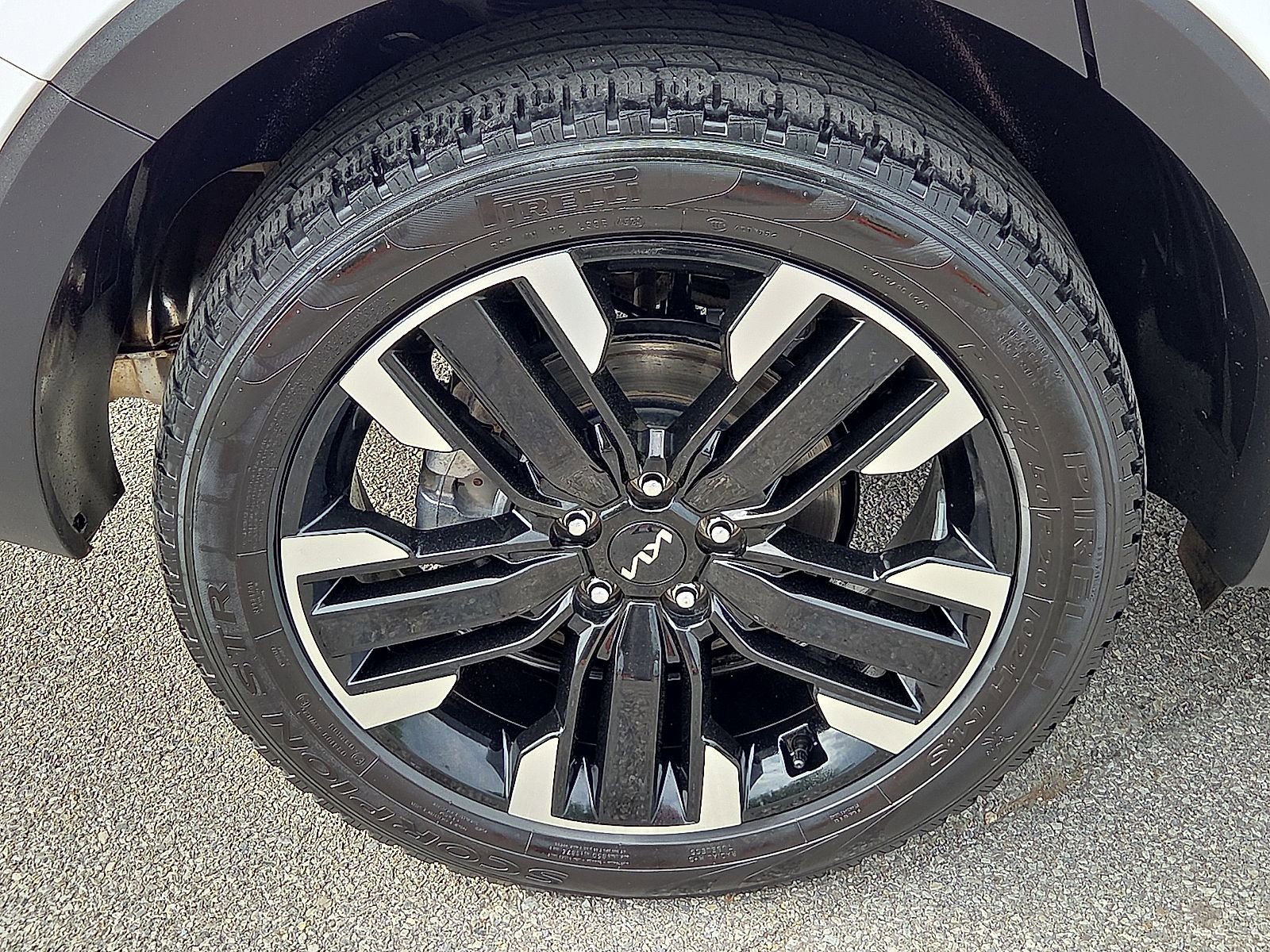 Used 2024 Kia Telluride SX AWD/4WD image 7