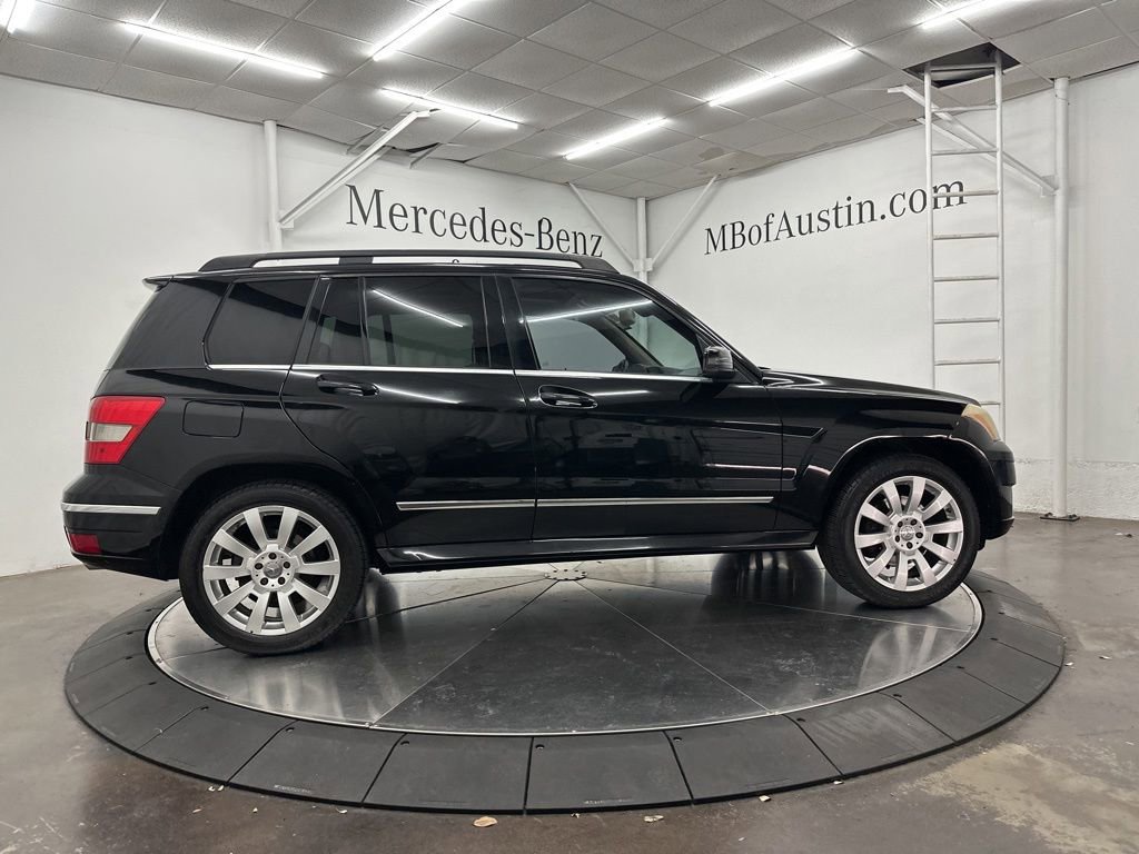 Used 2010 Mercedes-Benz GLK 350 4MATIC image 7