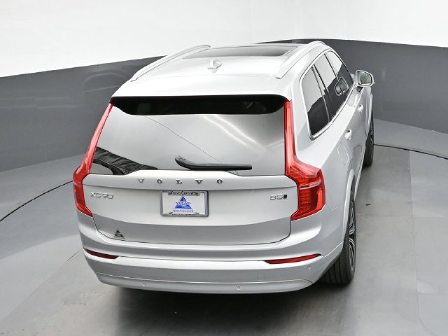 Used 2023 Volvo XC90 B5 Core w/ Climate Package AWD/4WD image 45