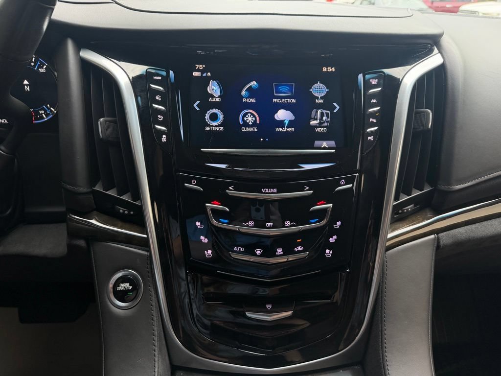 Used 2019 Cadillac Escalade ESV Platinum AWD/4WD image 14