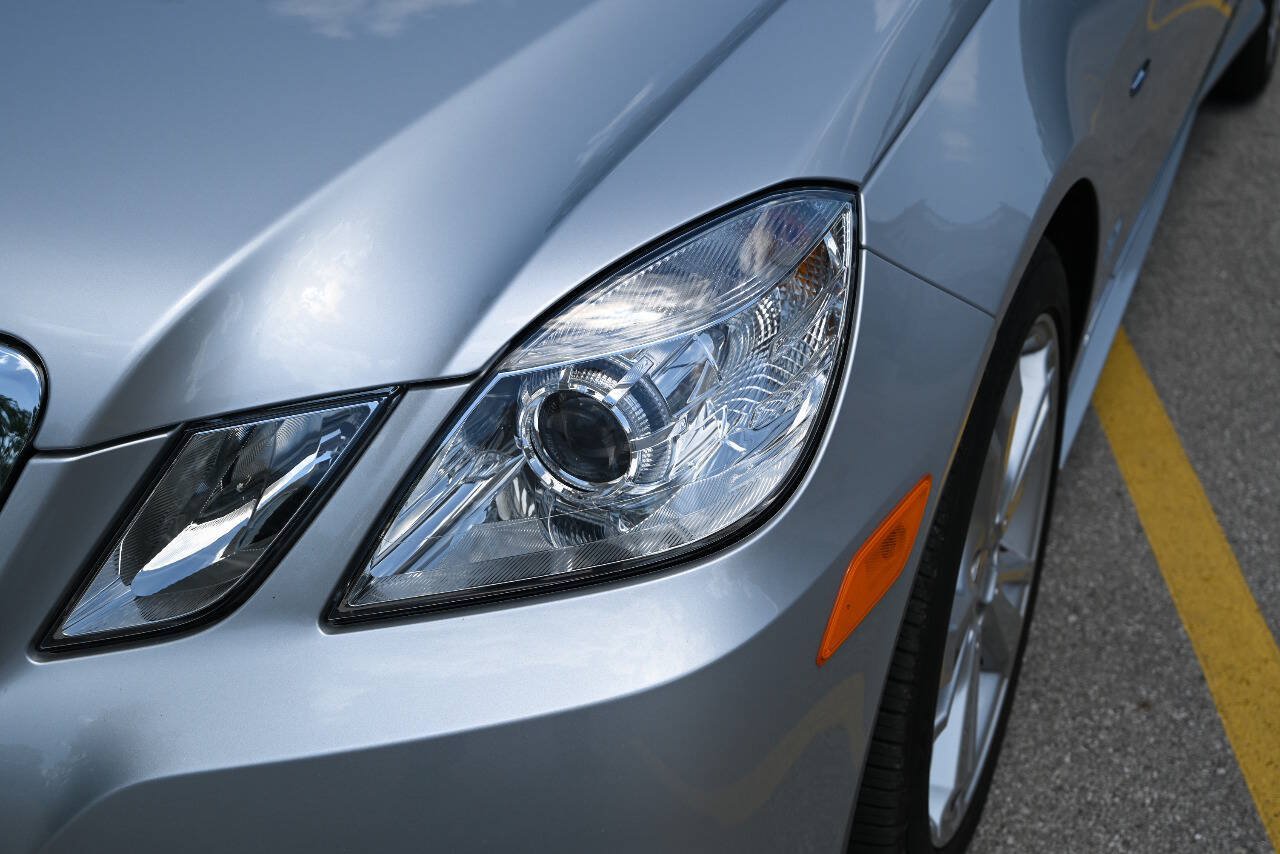 Used 2012 Mercedes-Benz E 350 4MATIC Sedan image 7