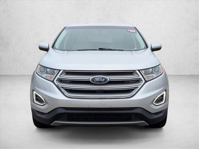 Used 2018 Ford Edge Titanium image 2
