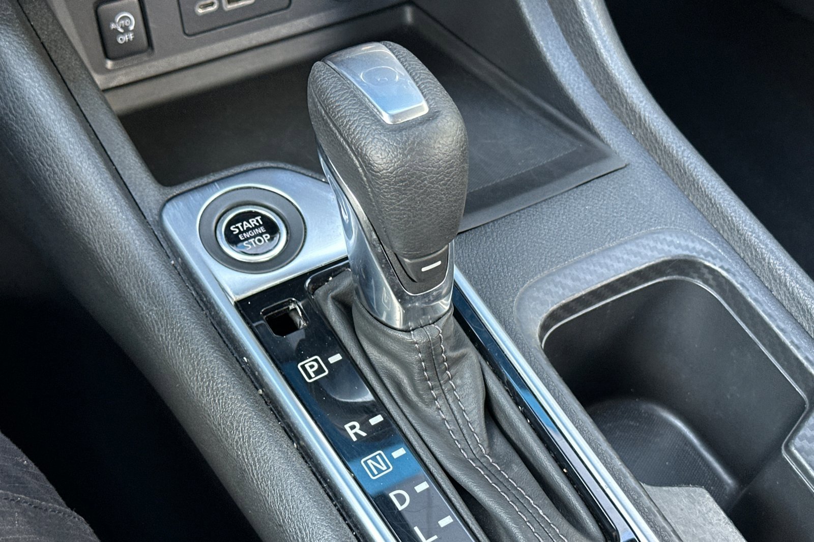 Used 2024 Nissan Sentra SV image 20