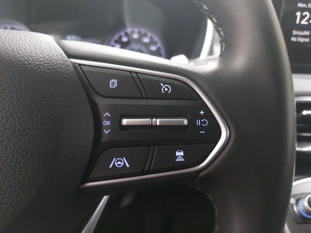Certified 2023 Hyundai Santa Fe SEL image 18