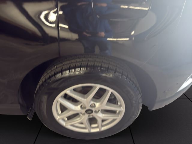 Used 2023 Ford Edge SEL image 24