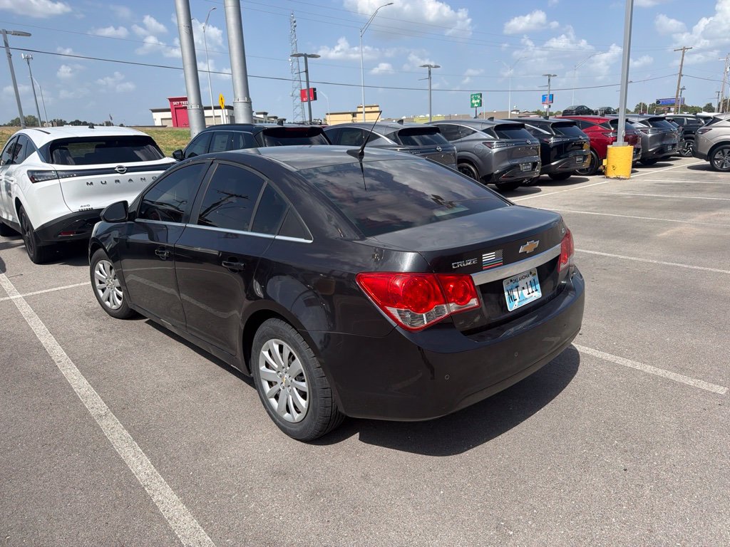 Used 2011 Chevrolet Cruze LT FWD image 6