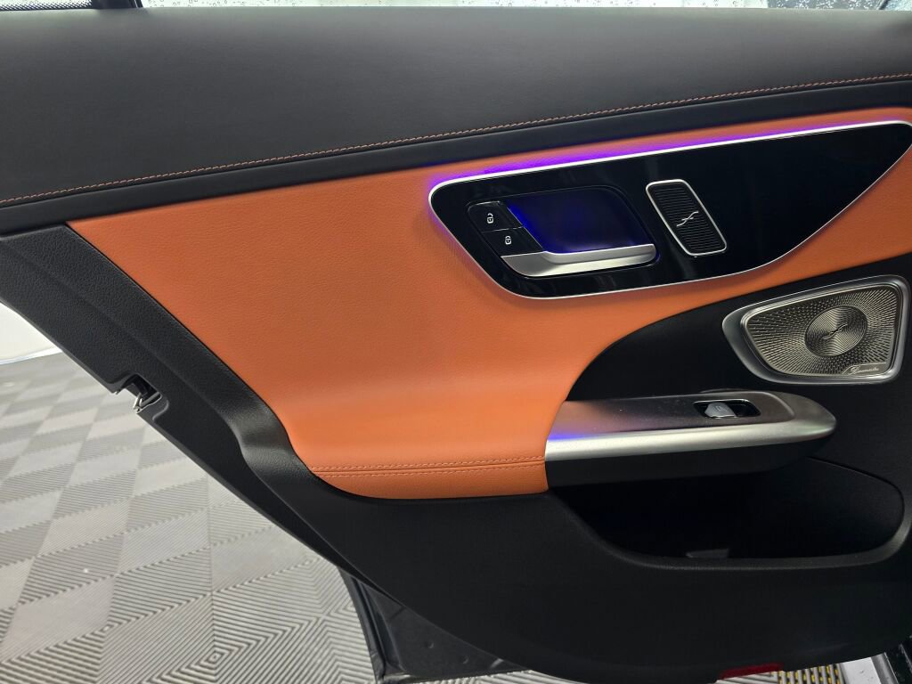 Used 2024 Mercedes-Benz C 300 4MATIC Sedan image 19