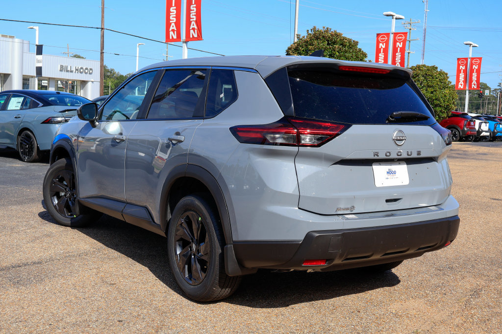New 2026 Nissan Rogue SV FWD image 2