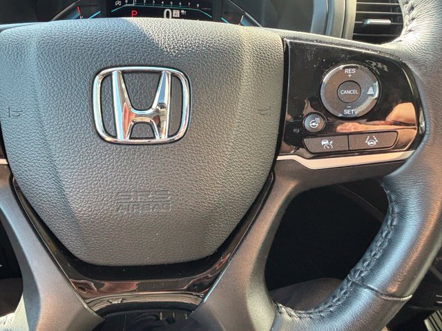 Used 2024 Honda Odyssey Elite image 13