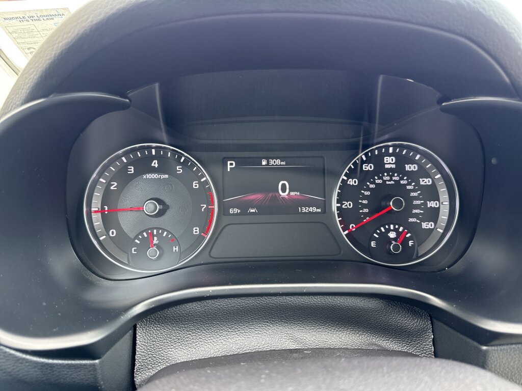 Certified 2024 Kia Forte LXS w/ LXS Technology Package image 26