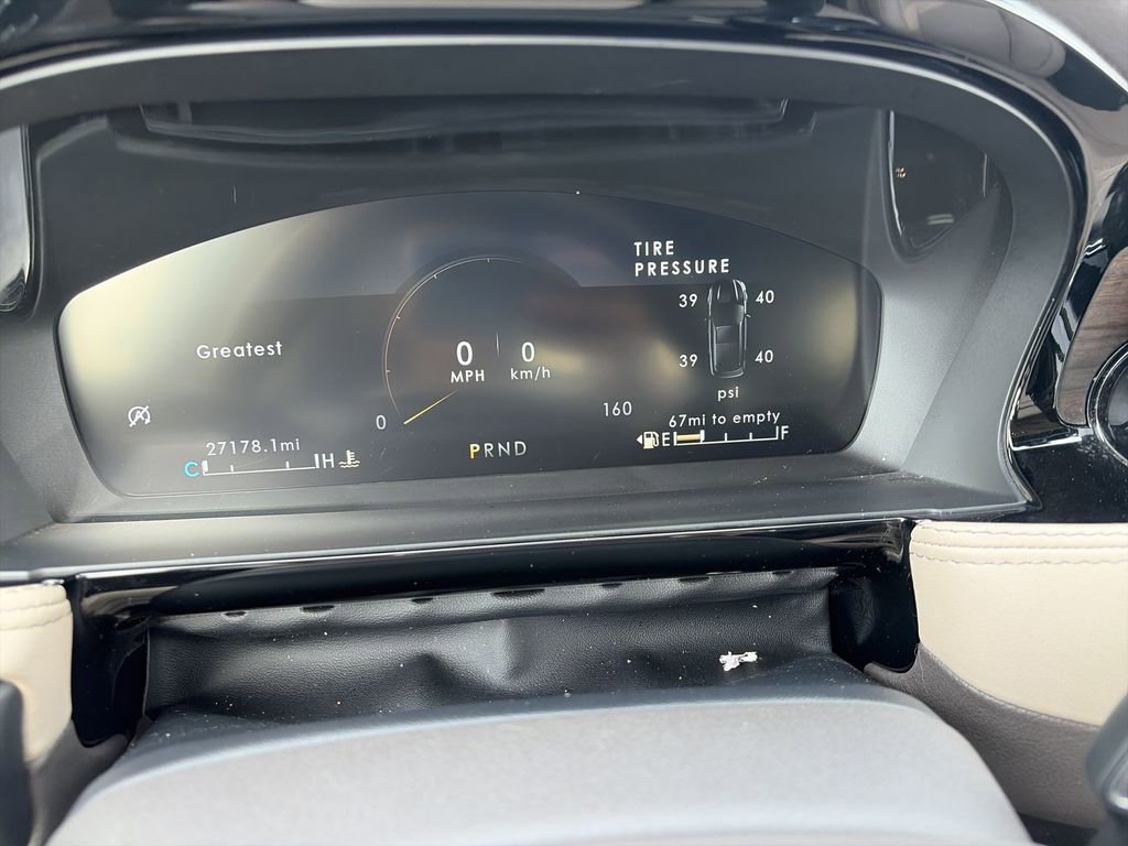 Used 2022 Lincoln Corsair Reserve w/ Equipment Group 201A image 15