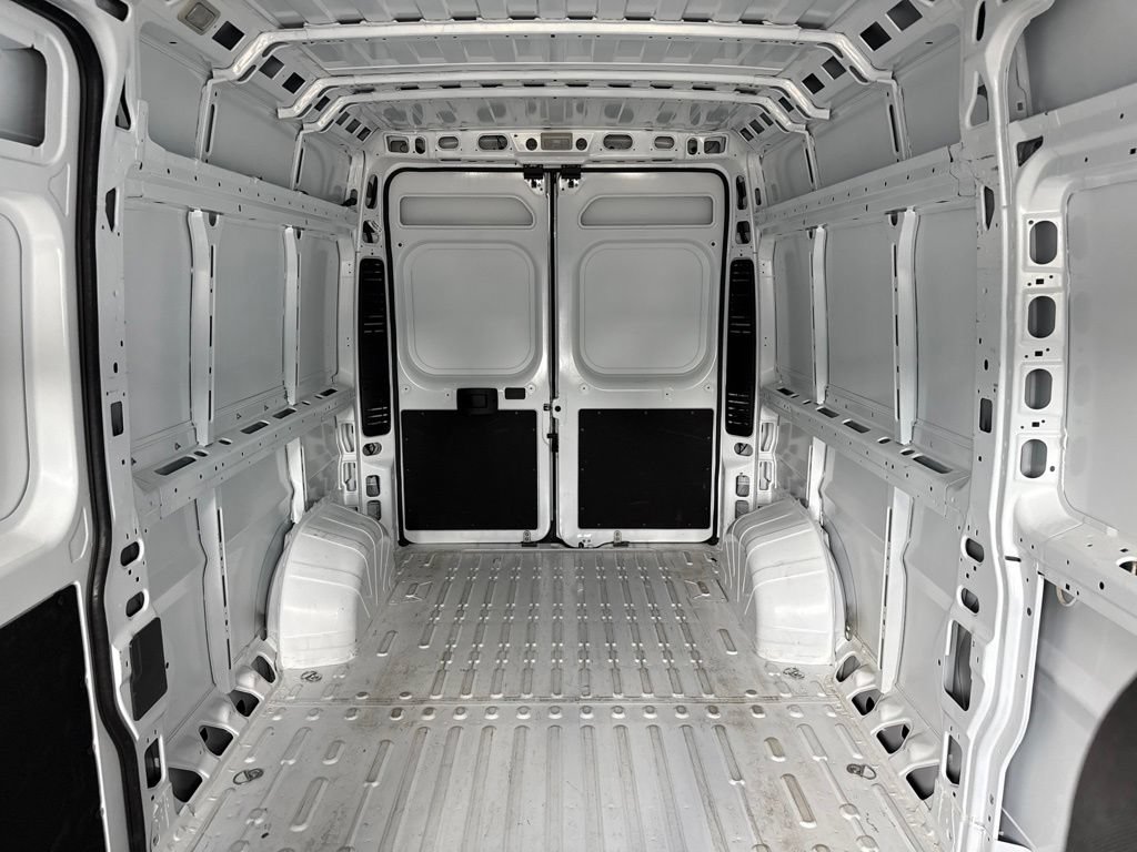 Used 2026 RAM ProMaster 2500 w/ Safety Group FWD image 20