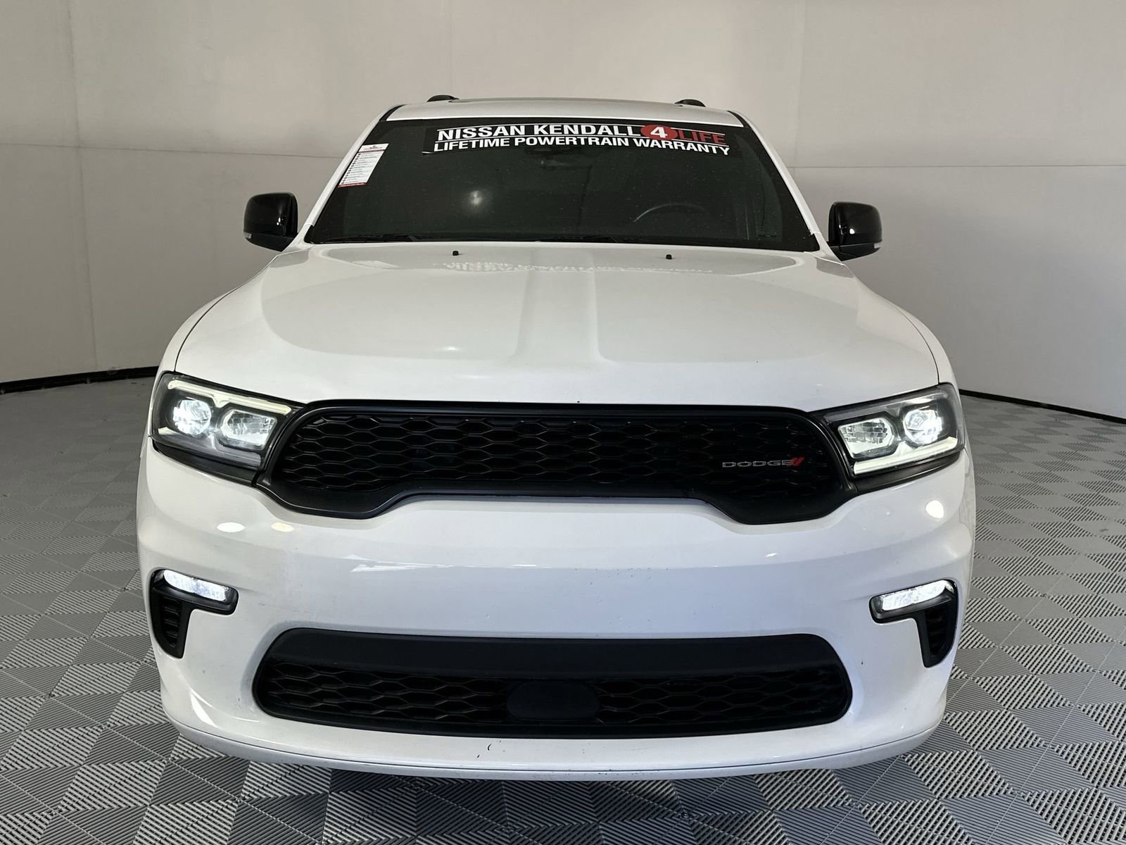 Used 2023 Dodge Durango GT image 3