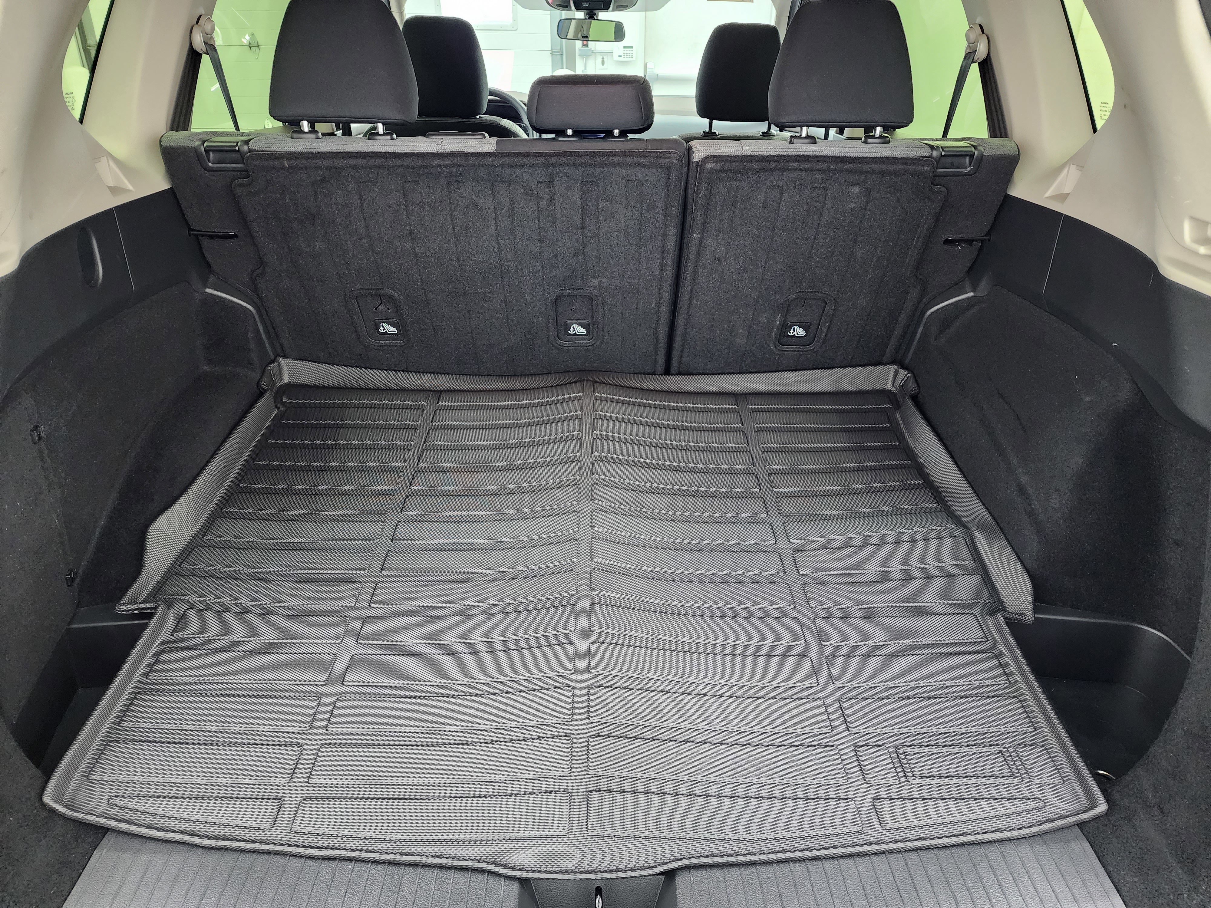 Used 2023 Nissan Rogue SV image 27