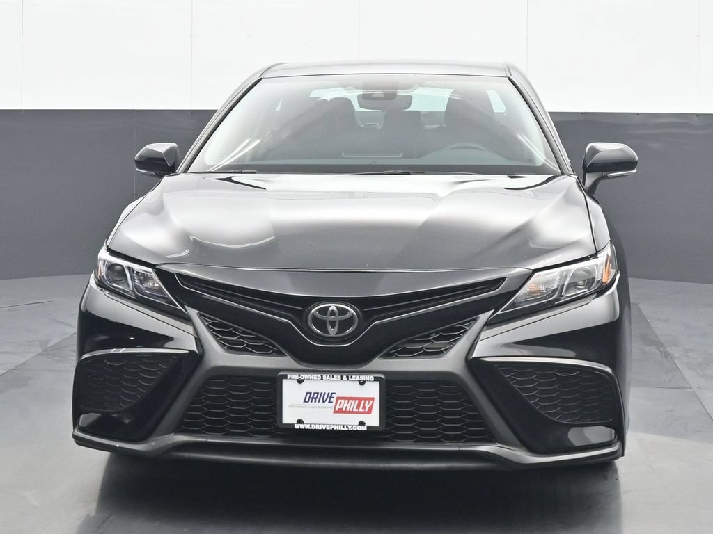 Used 2022 Toyota Camry SE