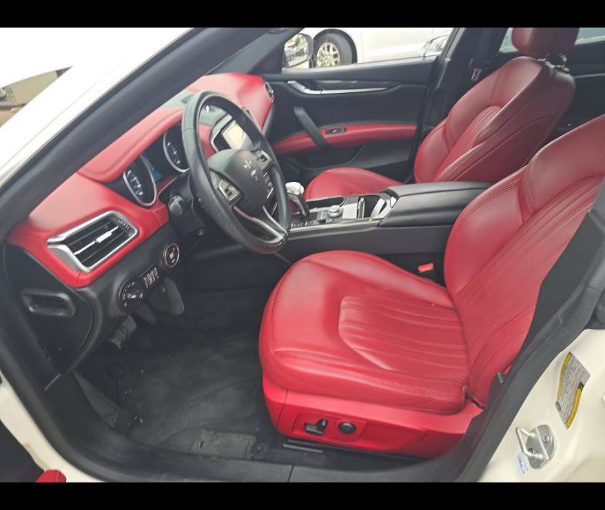 Used 2020 Maserati Ghibli S RWD image 3