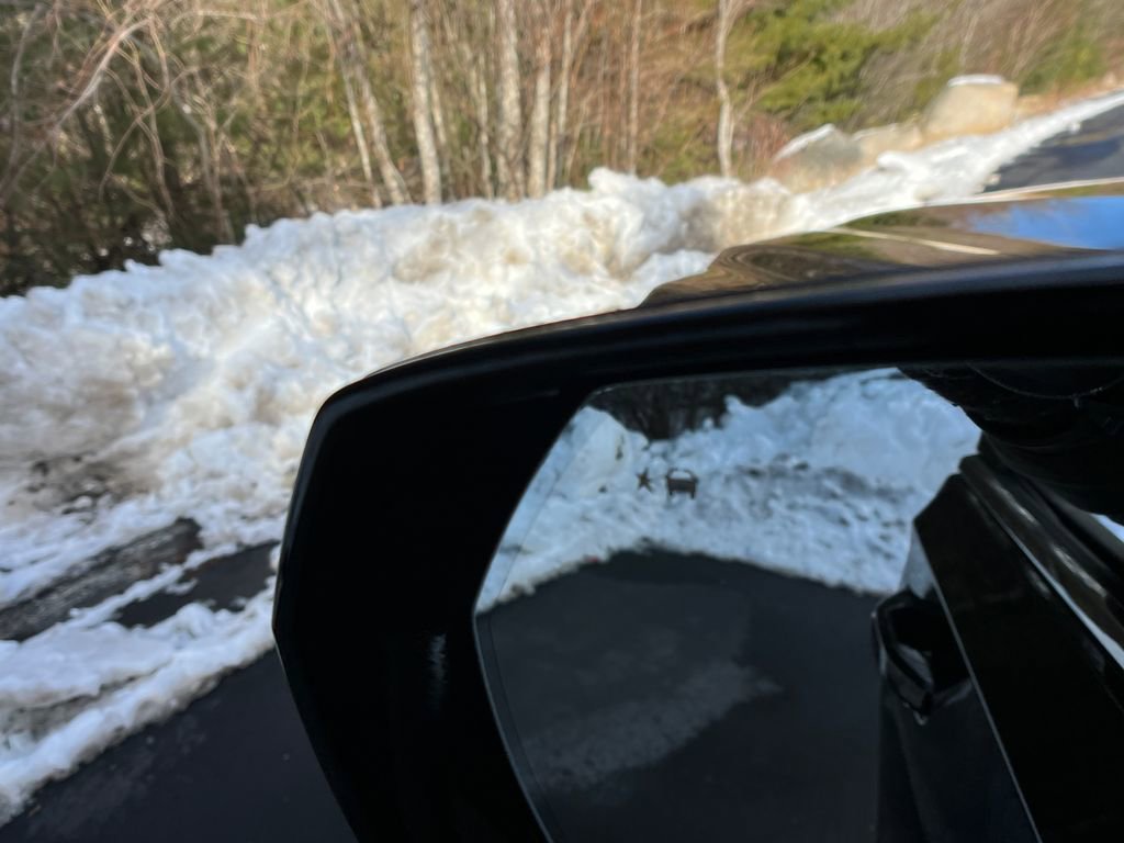 Used 2024 Chevrolet Tahoe LT w/ Luxury Package image 26