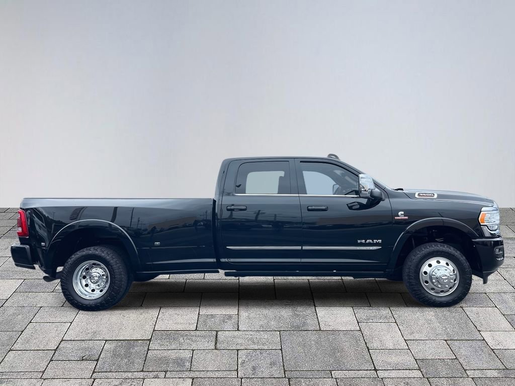 Used 2023 RAM 3500 Limited image 8