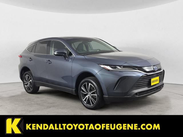 Used 2024 Toyota Venza LE AWD/4WD image 3