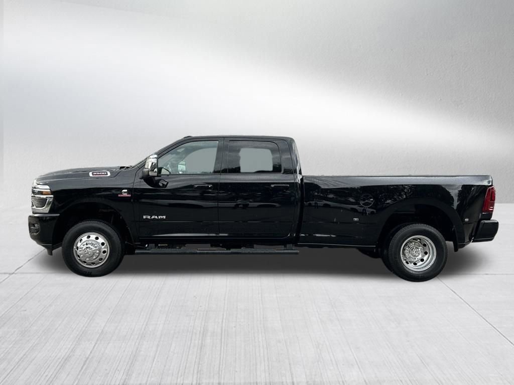 Used 2026 RAM 3500 Laramie w/ Max Tow Package image 8