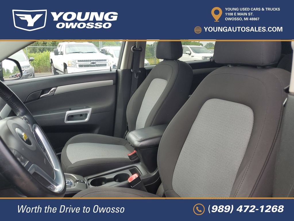Used 2012 Chevrolet Captiva Sport LT FWD image 6