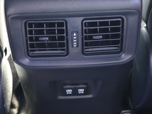 Certified 2019 Toyota RAV4 XSE AWD/4WD image 26