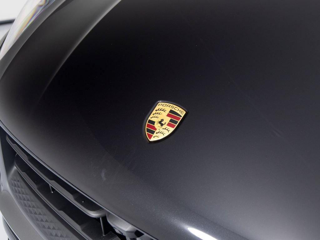 New 2026 Porsche Macan Turbo AWD/4WD image 14