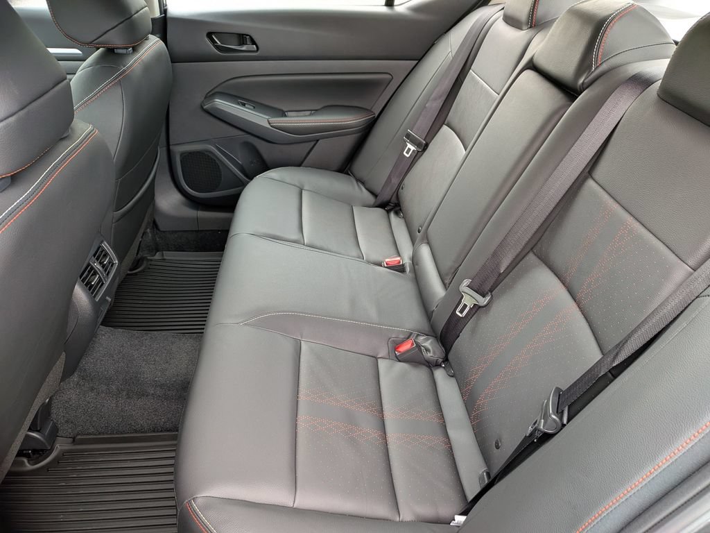 New 2026 Nissan Altima 2.5 SR w/ SR Premium Package FWD image 27