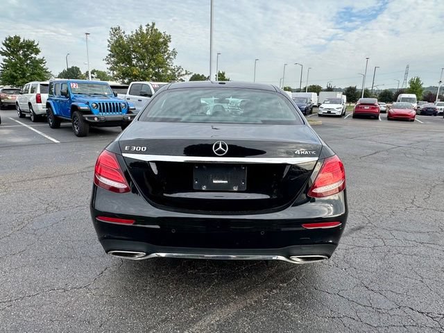 Used 2018 Mercedes-Benz E 300 4MATIC image 13