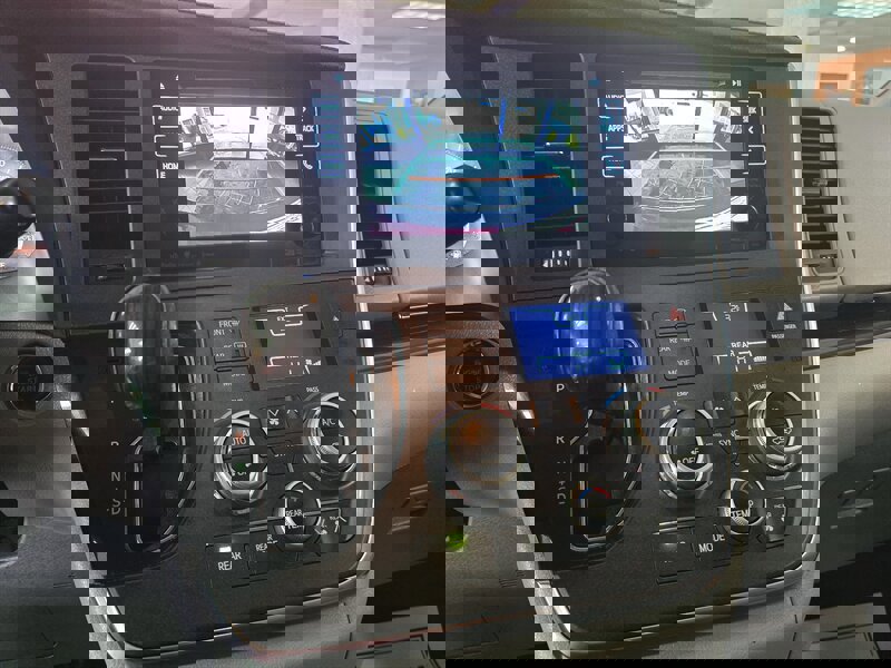 Used 2017 Toyota Sienna XLE w/ XLE Navigation Package image 22