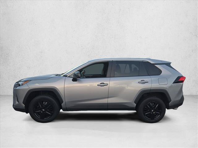 Used 2024 Toyota RAV4 LE FWD image 8