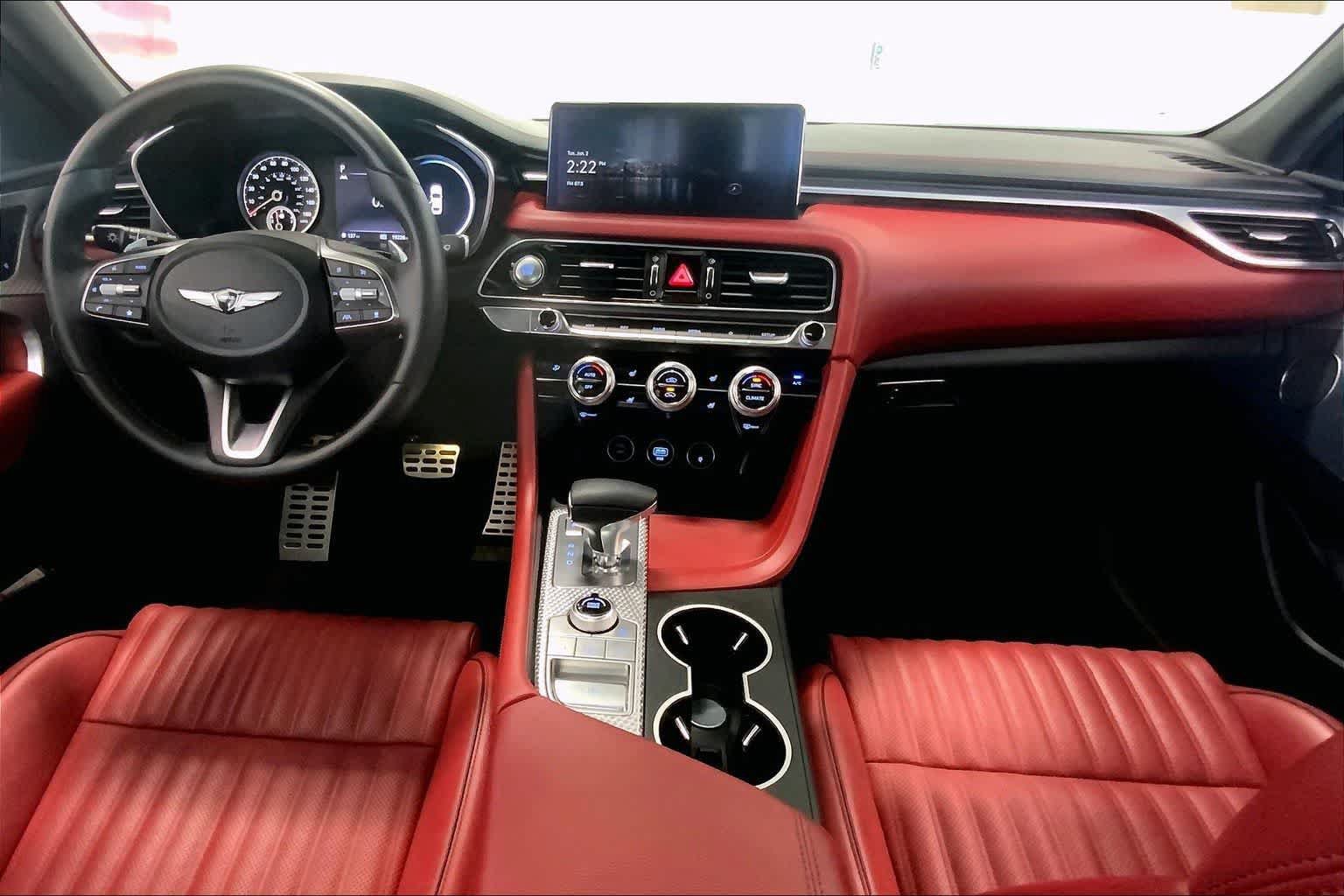 Used 2023 Genesis G70 2.0T w/ Sport Prestige Package RWD image 9