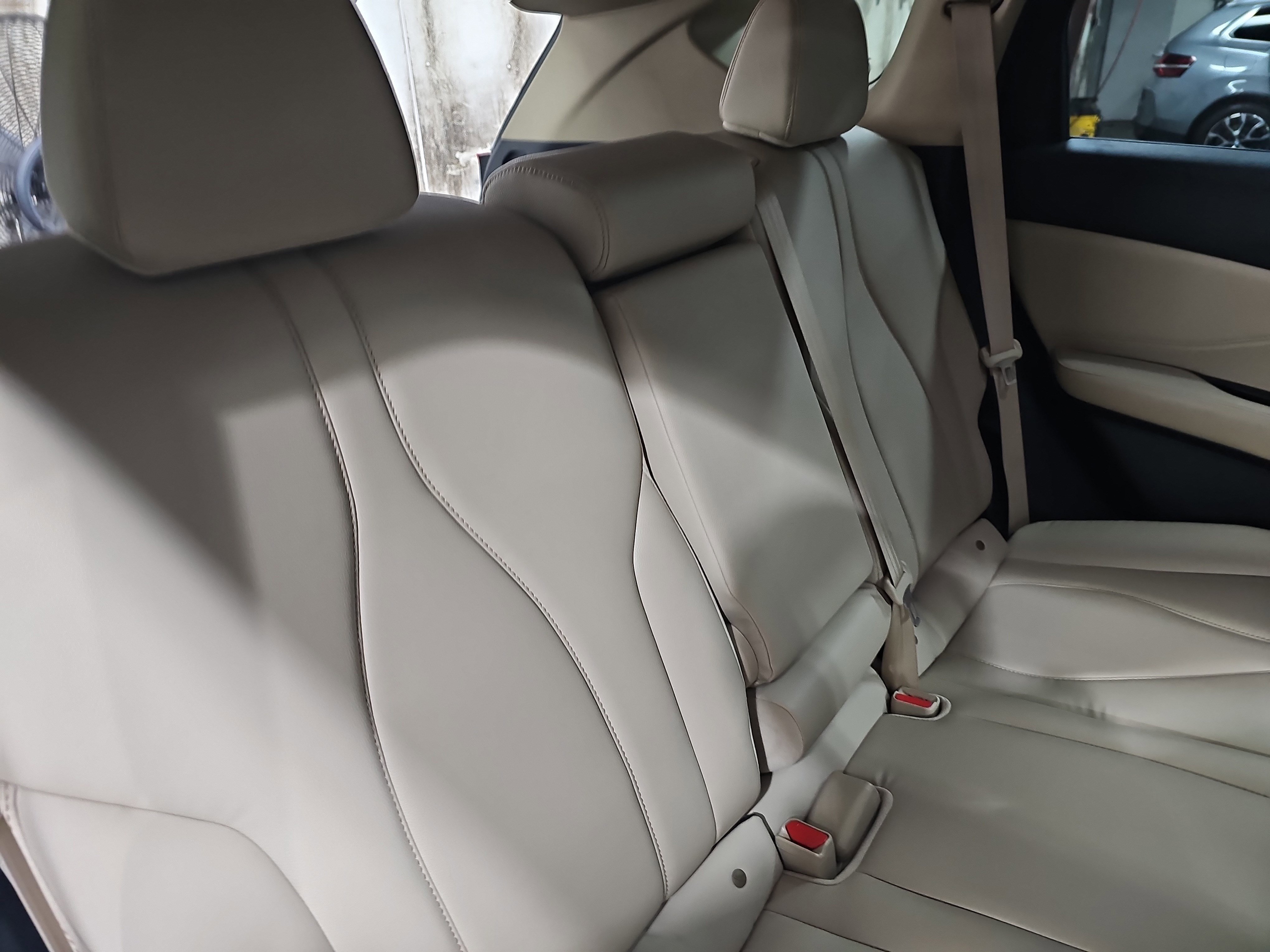 Used 2020 Acura RDX FWD image 12