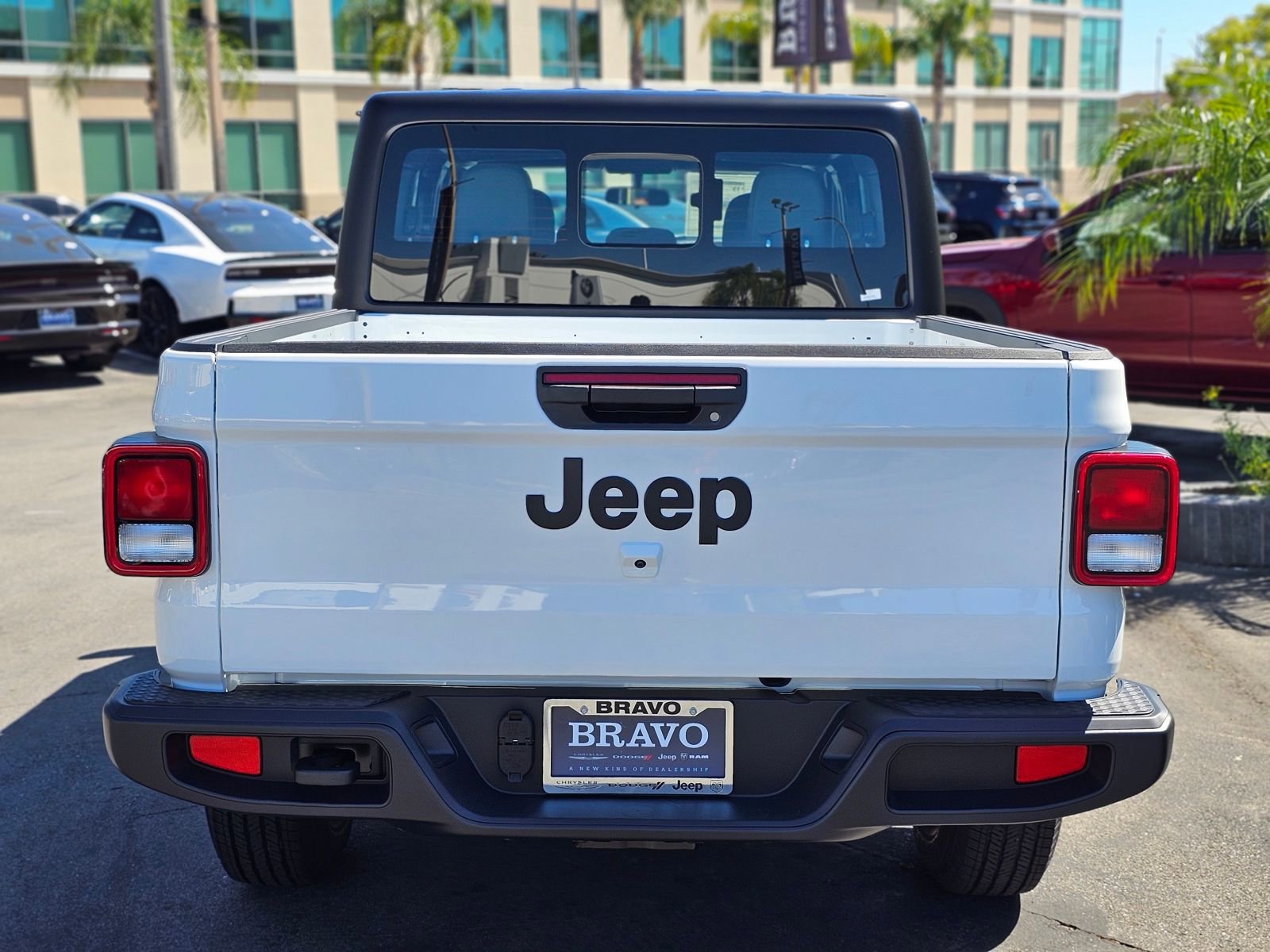 New 2026 Jeep Gladiator Sport AWD/4WD image 6