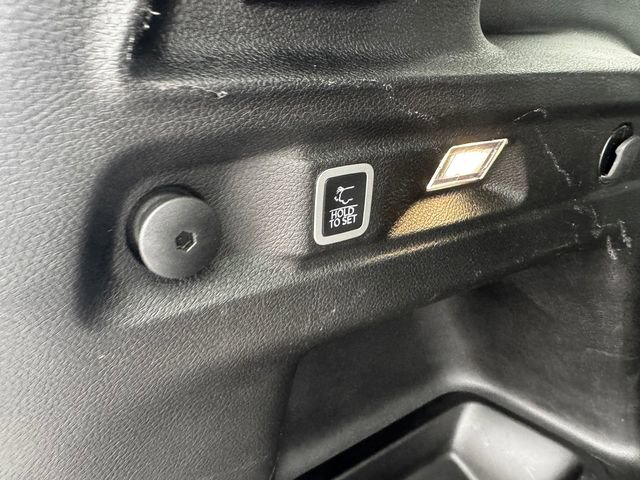 Certified 2025 Jeep Grand Cherokee L Laredo w/ Luxury Tech Group I image 19