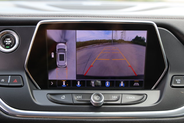 Used 2020 Chevrolet Blazer Premier w/ Driver Confidence II Package FWD image 19