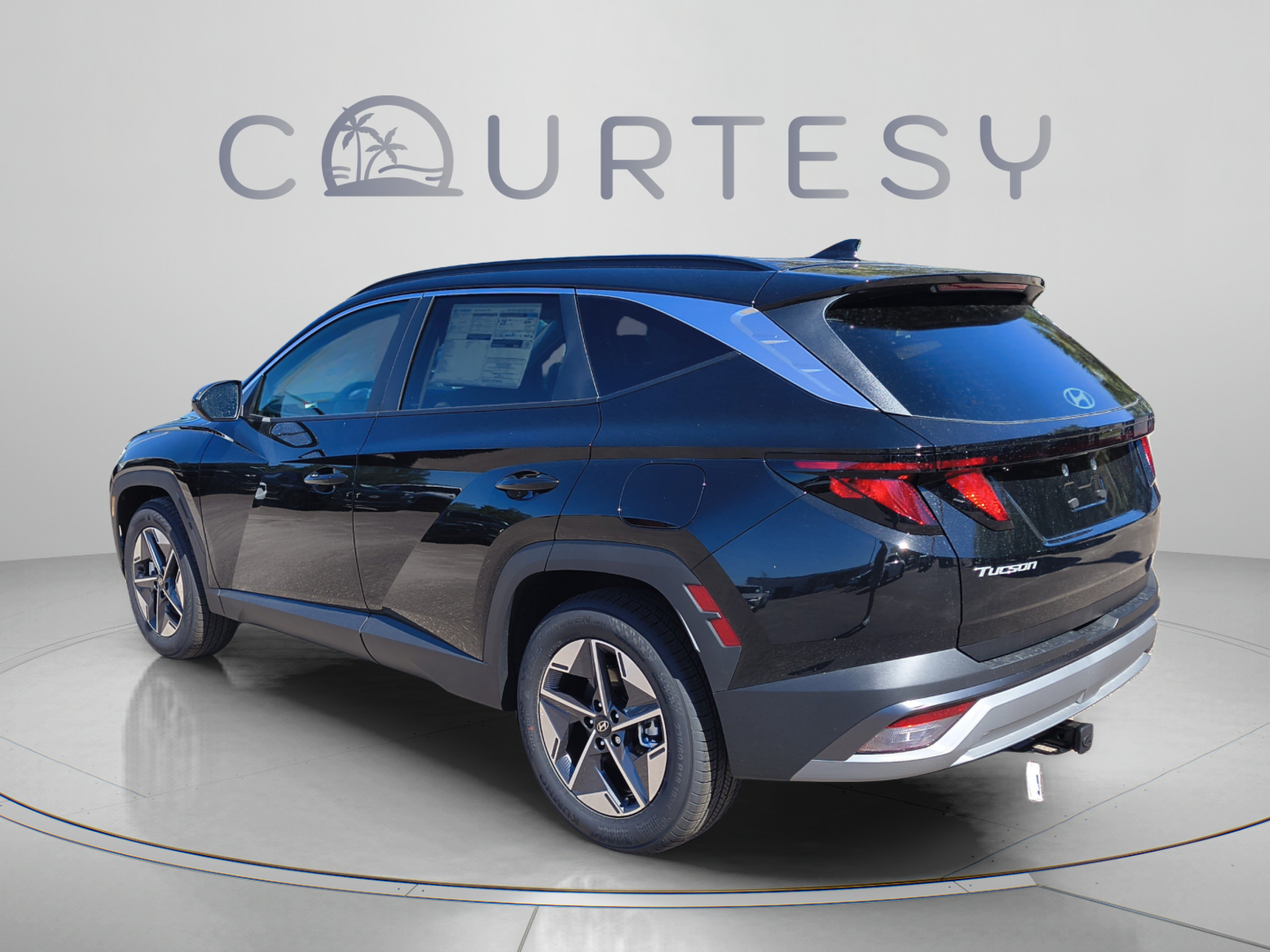 New 2026 Hyundai Tucson SEL FWD image 3