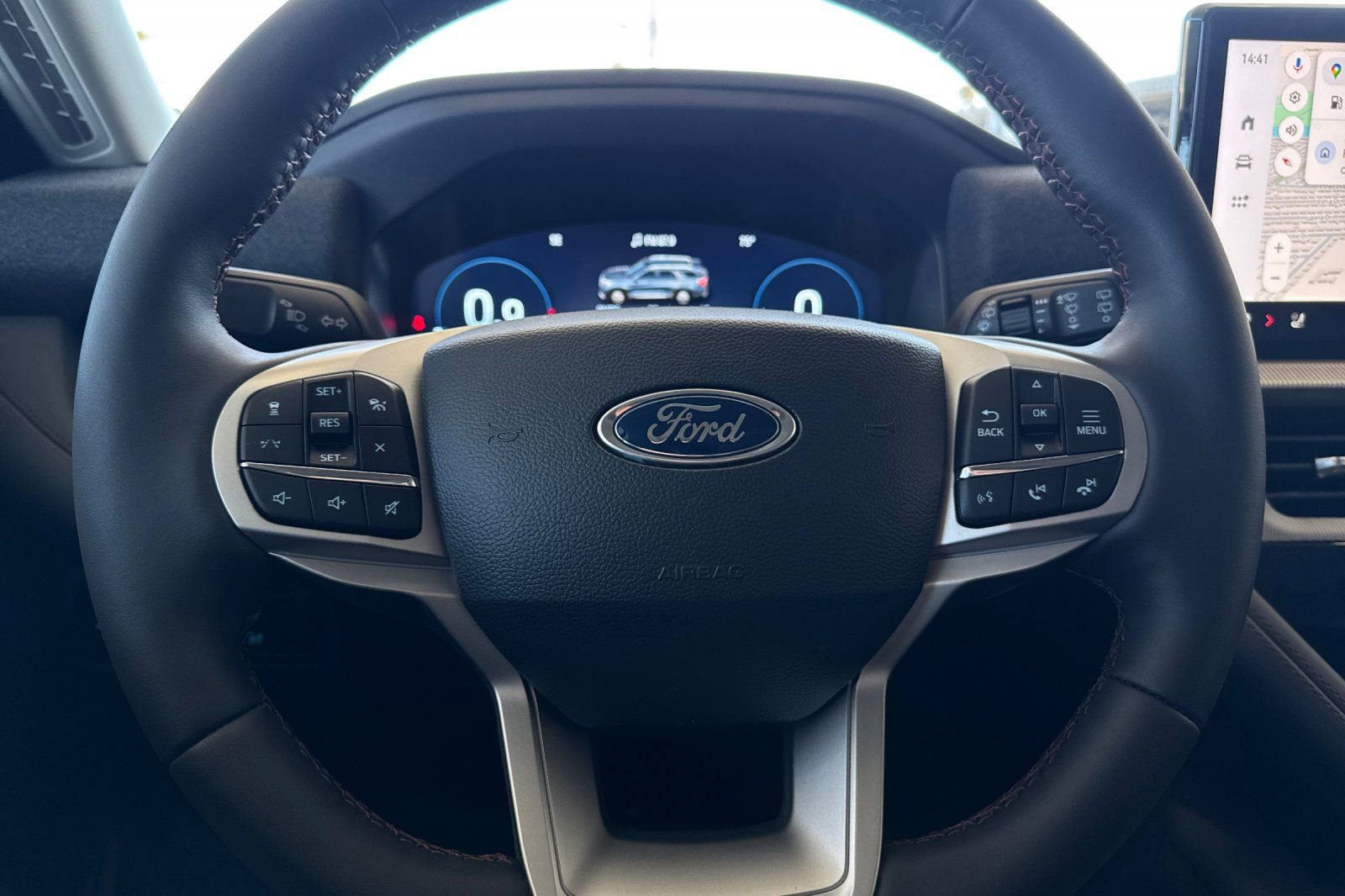 New 2026 Ford Explorer Active w/ Active Comfort Package image 24