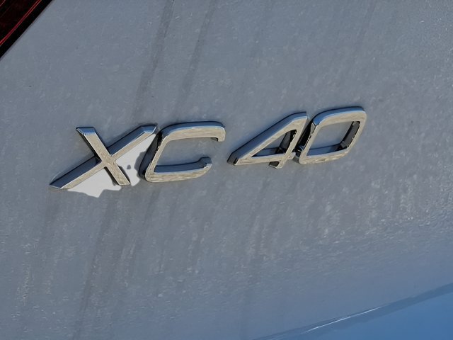 New 2026 Volvo XC40 B5 Plus w/ Protection Package Premier AWD/4WD image 4