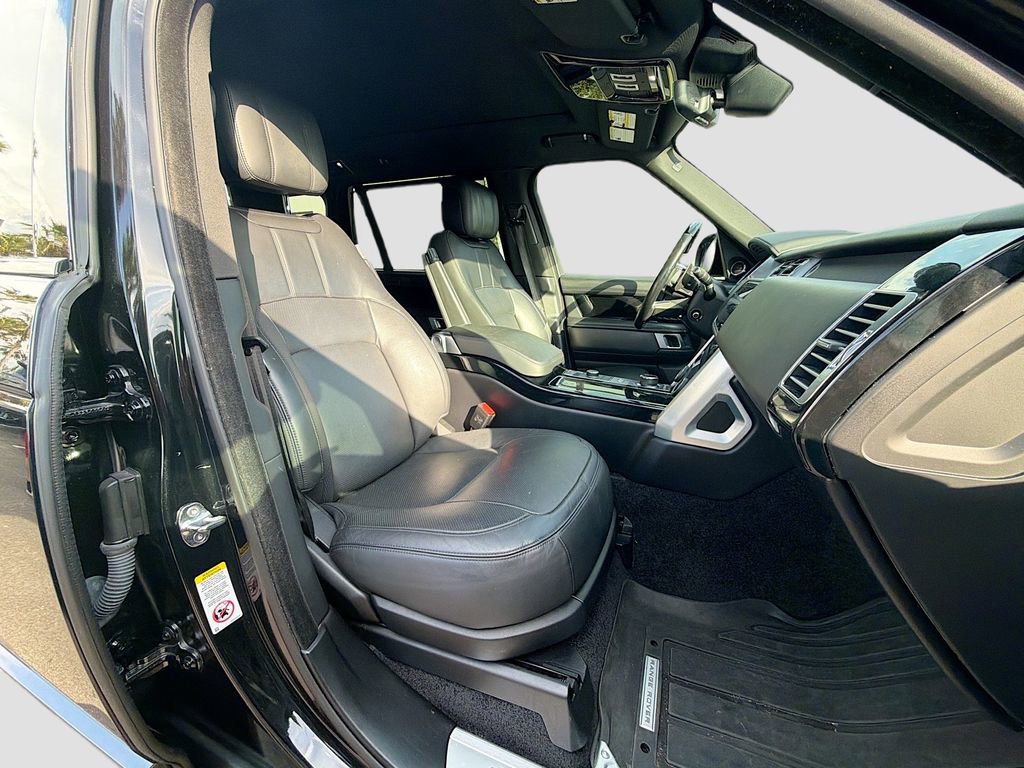 Used 2021 Land Rover Range Rover P525 Westminster Edition LWB AWD/4WD image 14