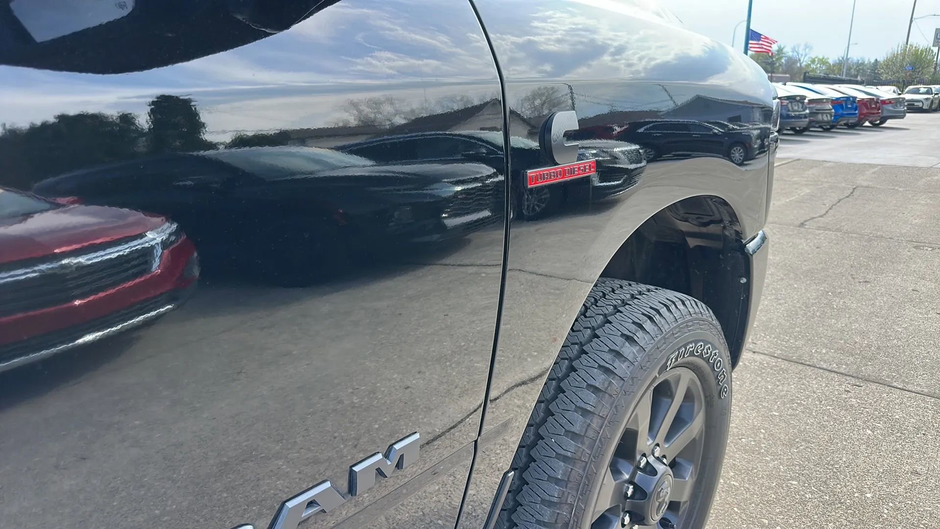 Used 2025 RAM 2500 Laramie AWD/4WD image 8