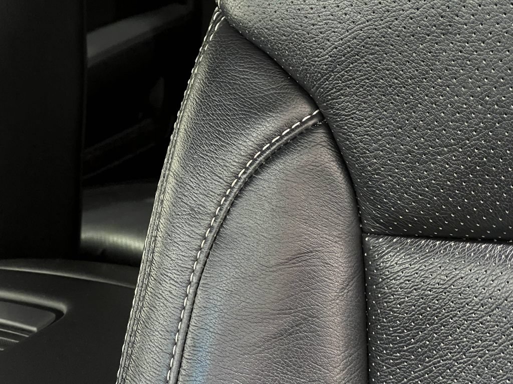 Used 2019 Chevrolet Tahoe LS AWD/4WD image 17