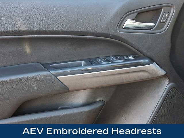 Used 2020 Chevrolet Colorado ZR2 w/ Colorado ZR2 Bison Edition image 16